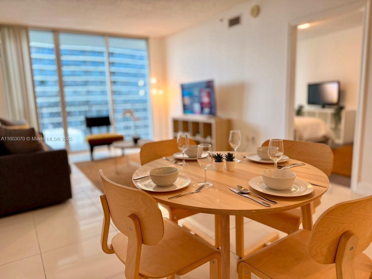 OPERA TOWER CONDO - Residential