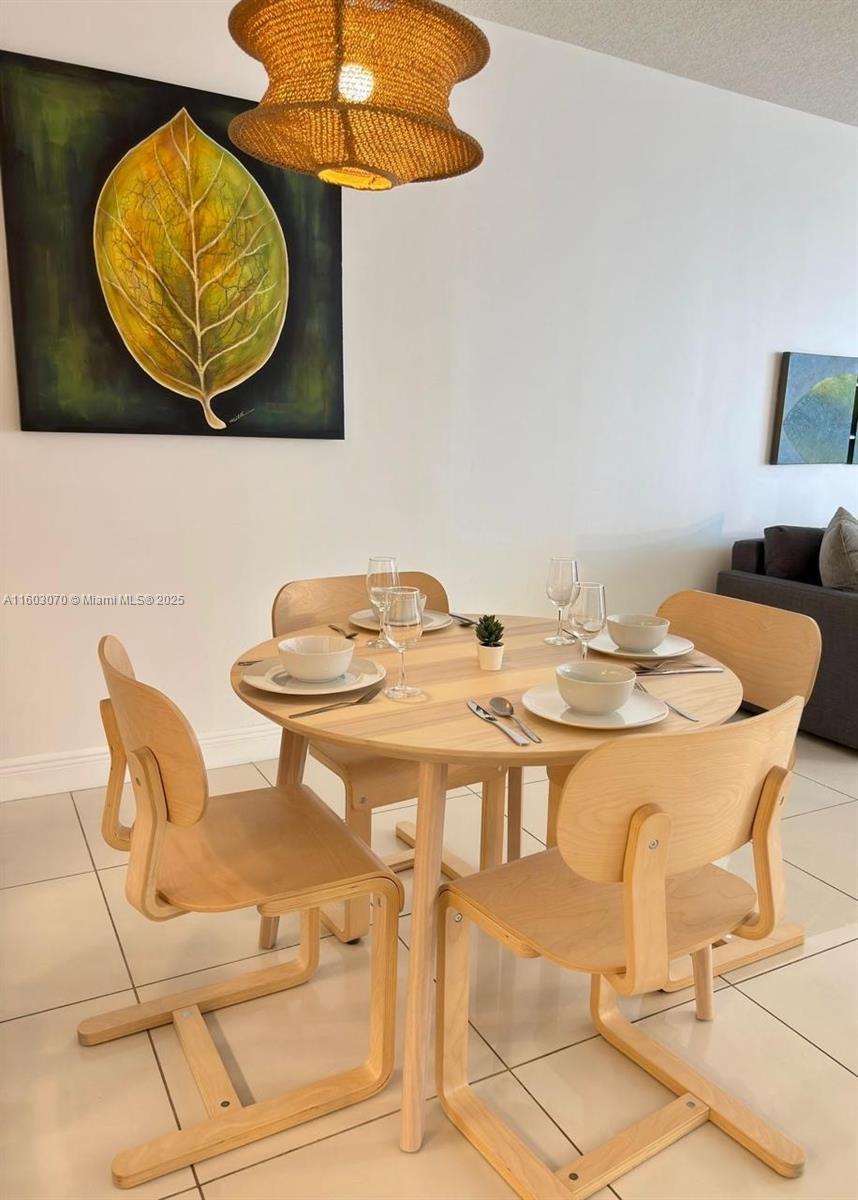 OPERA TOWER CONDO - Residential