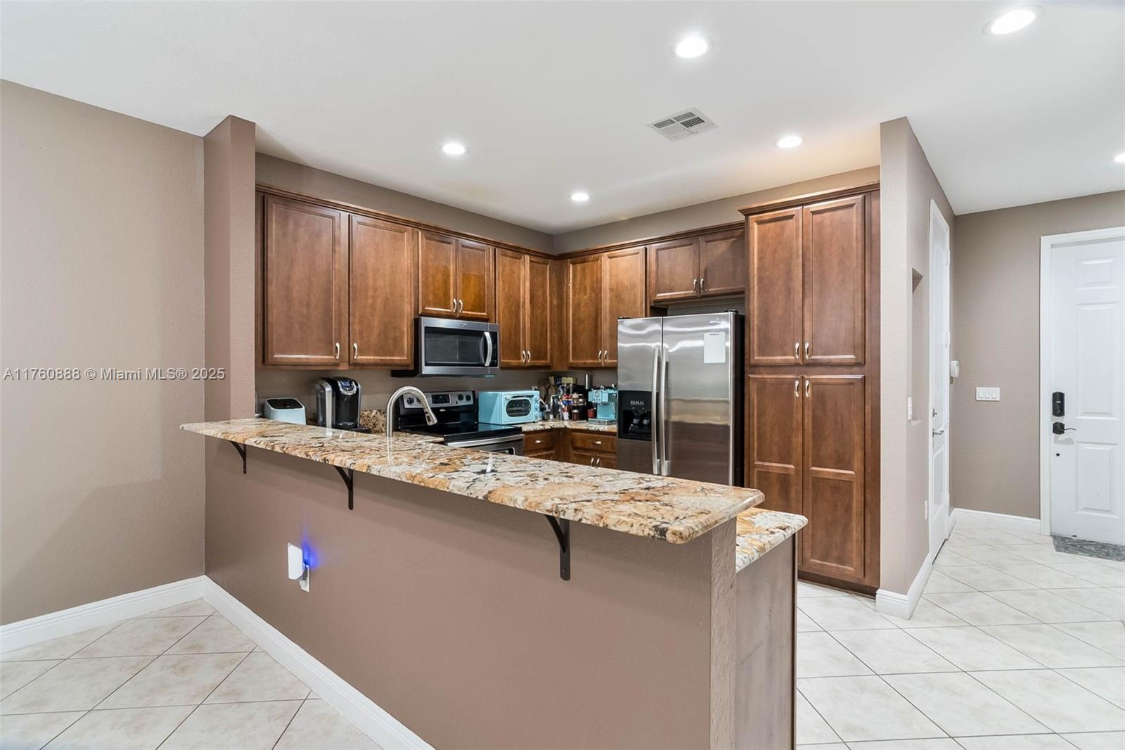 7782 Paddock Pl 1