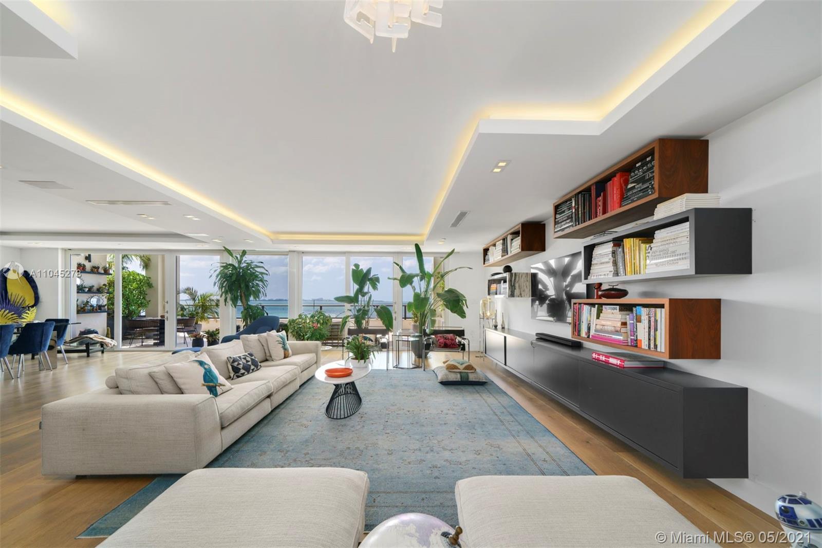 Spectacular waterfront living located in Residence at Vizcaya, a boutique building with only 18 residences at Coconut Grove. Enjoy this stunningly beautiful 4,000sqf 3 bedroom 4 ½ bath, featuring an exquisite open layout with breathtaking ocean views, an abundance of natural light, gourmet kitchen with two refrigerators and Miele appliances, gorgeous living room and huge balcony, an apartment that looks and feels like living in a house. Amazing location, nestled in Coconut Grove, situated near some of the best schools, bohemian shops, restaurants and parks, while also being minutes from Downtown Miami and Key Biscayne. MUST SEE