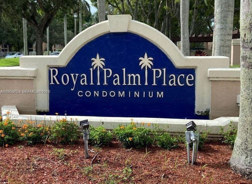 Very Nice 2/1 unit in Kendall (Royal Palm Place) great location, close to shopping's, restaurants, ready to move in, very clean, vaulted ceiling, New flooring, freshly painted, washer and dryer inside the unit, great common areas, water/sewer included. Pool + Tennis Court.  Unit is tenant occupied.  READ BROKER REMARKS FOR SHOWINGS!!