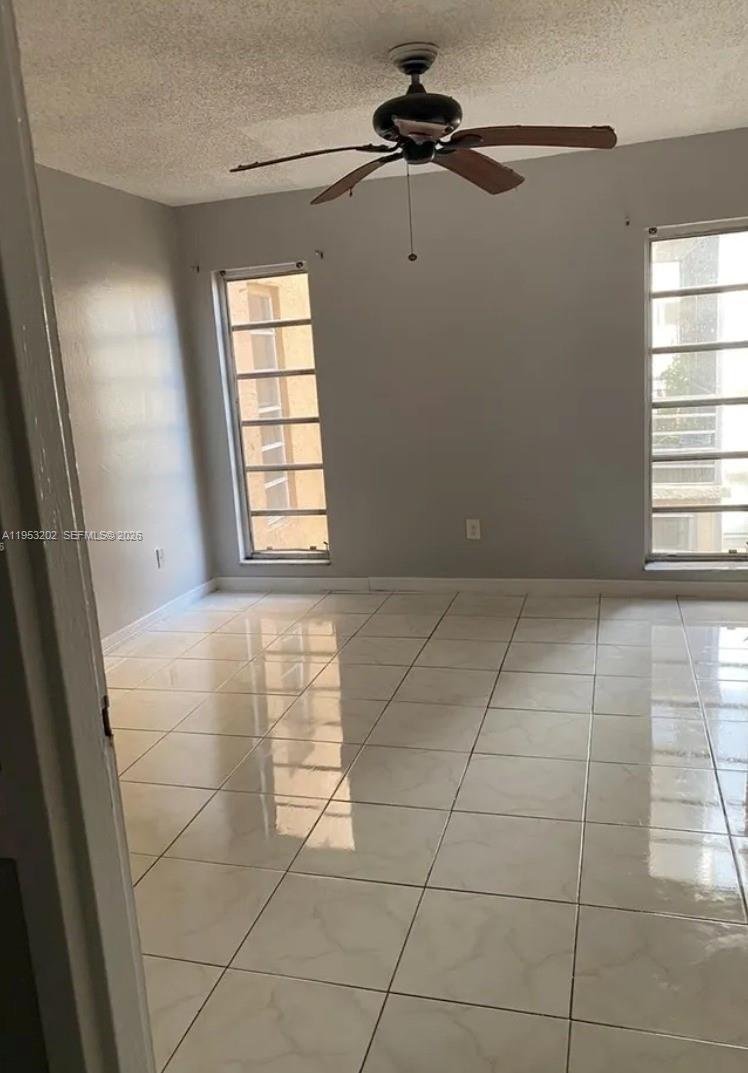 TOWN SQUARE CONDO - Residential