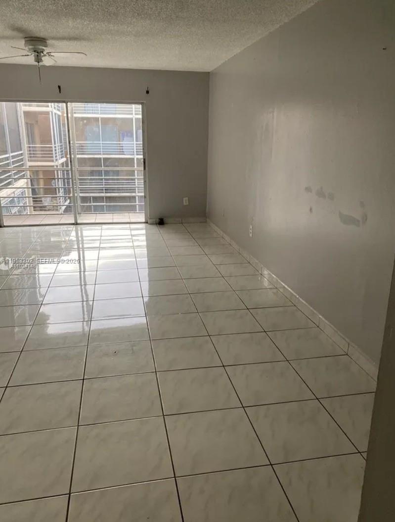 TOWN SQUARE CONDO - Residential