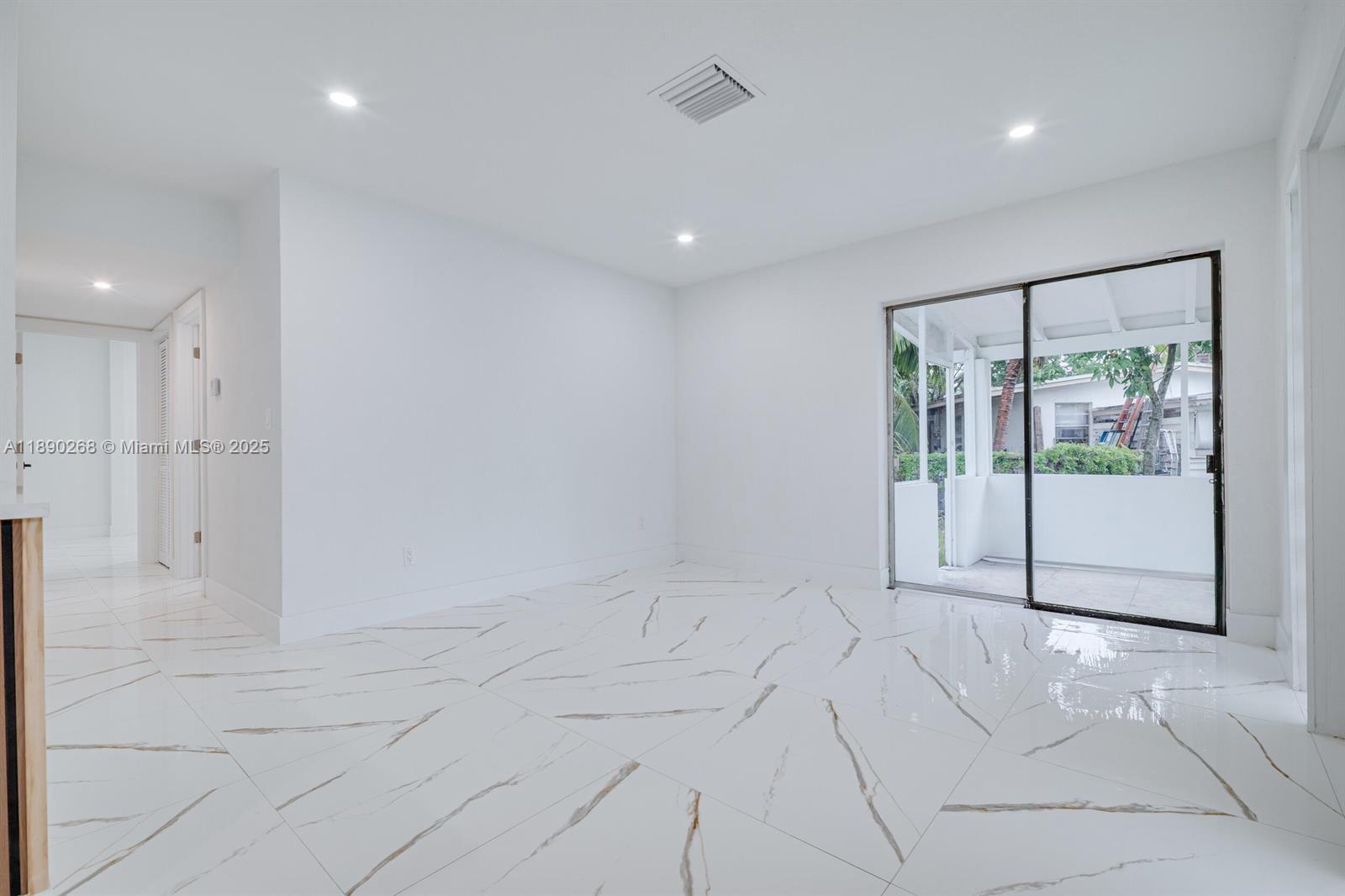 POMPANO BEACH HIGHLANDS 5 - Residential