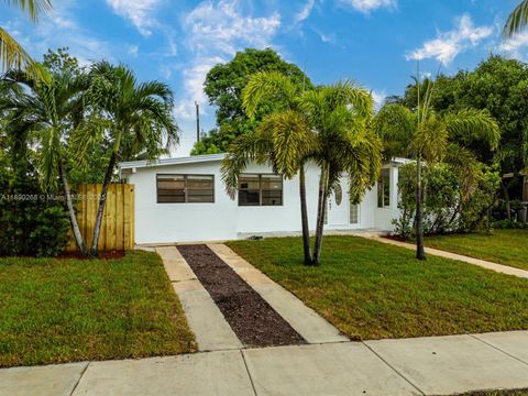 Photo of 1251 NE 41st Dr, Pompano Beach, FL 33064 (MLS # A11890268)