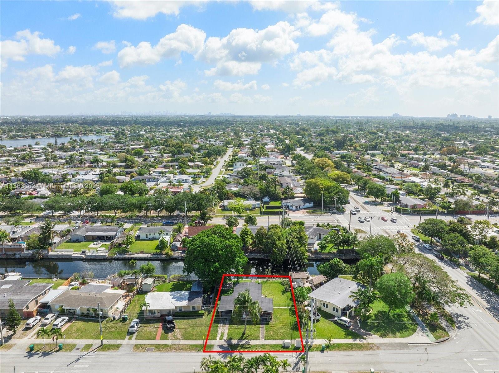 WESTWOOD LAKE 4TH ADDN - Residential