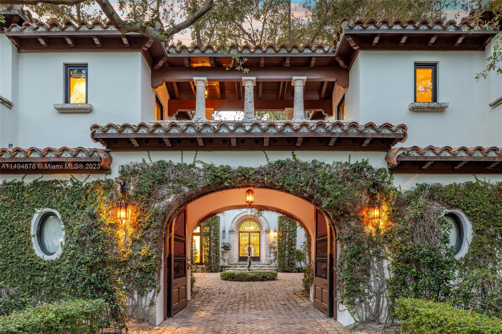 LA GORCE GOLF SUB - Residential