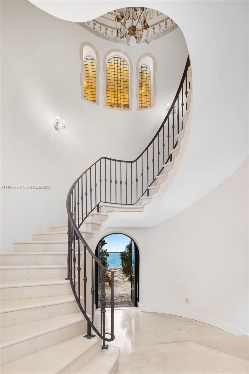 LA GORCE GOLF SUB - Residential