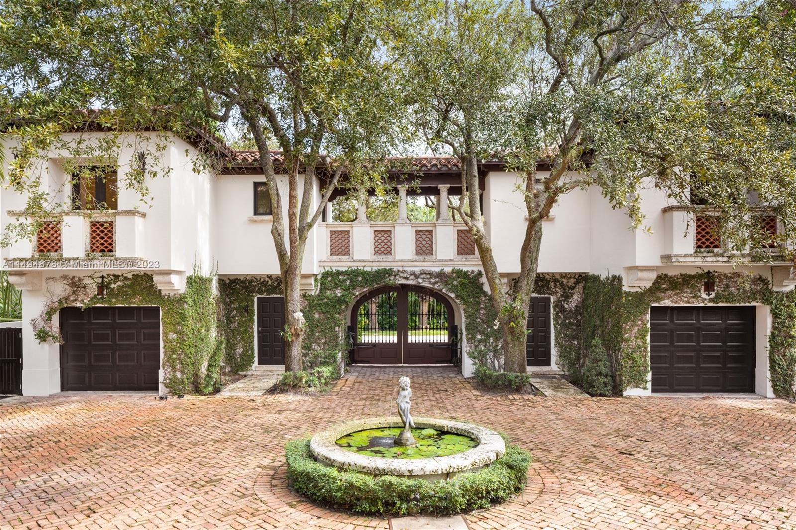 LA GORCE GOLF SUB - Residential