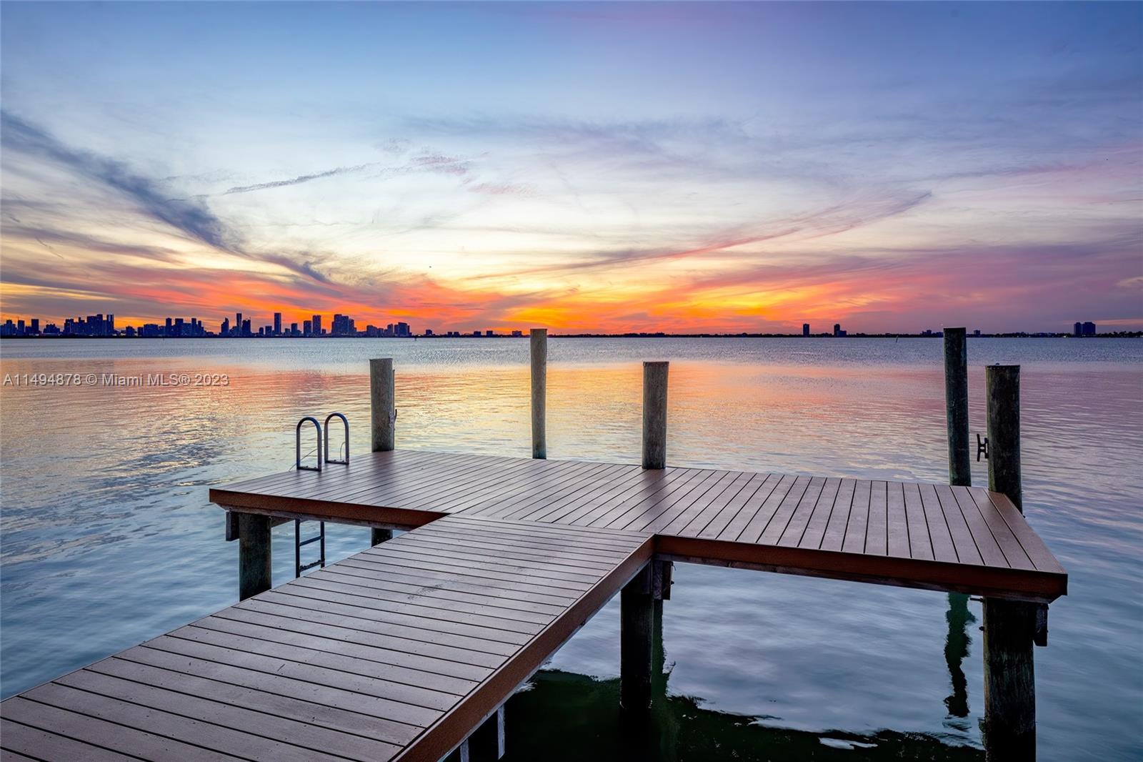 LA GORCE GOLF SUB - Residential