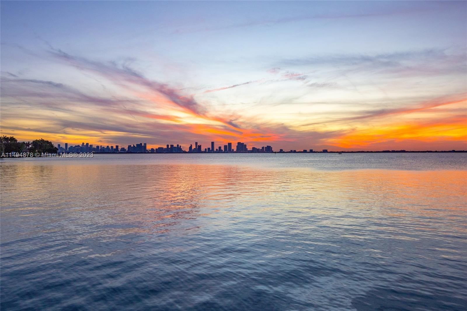 LA GORCE GOLF SUB - Residential