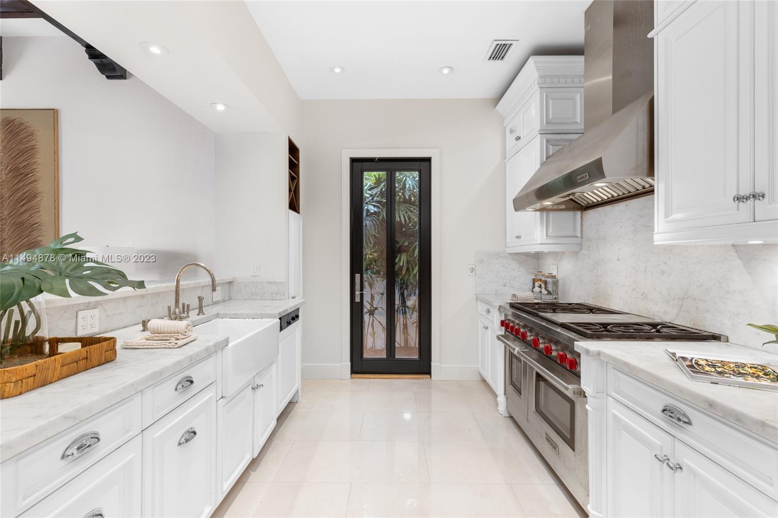 LA GORCE GOLF SUB - Residential