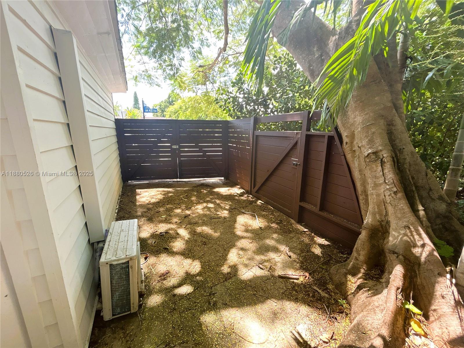 BIRD ROAD ESTATES - Residential Lease