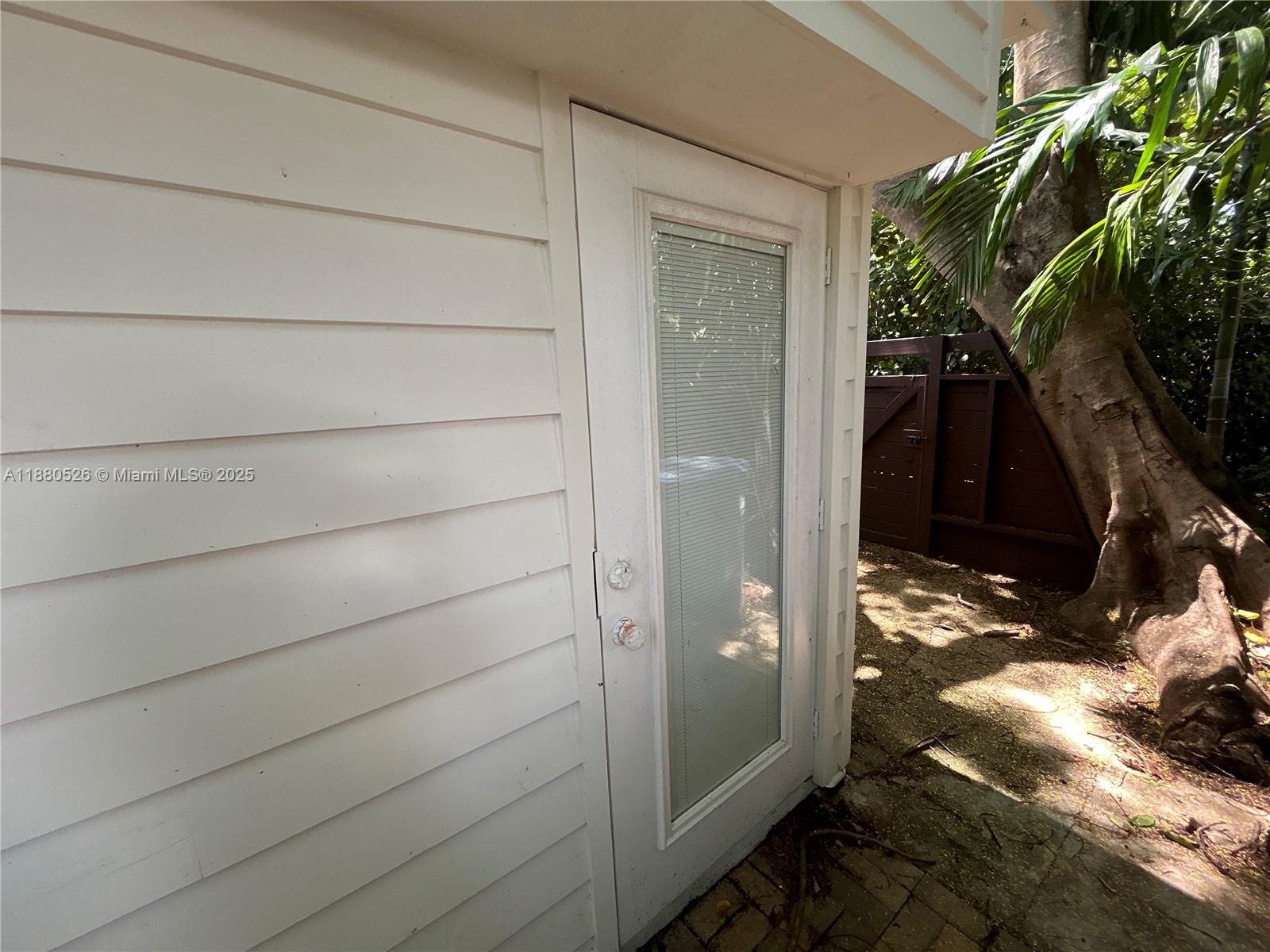 BIRD ROAD ESTATES - Residential Lease