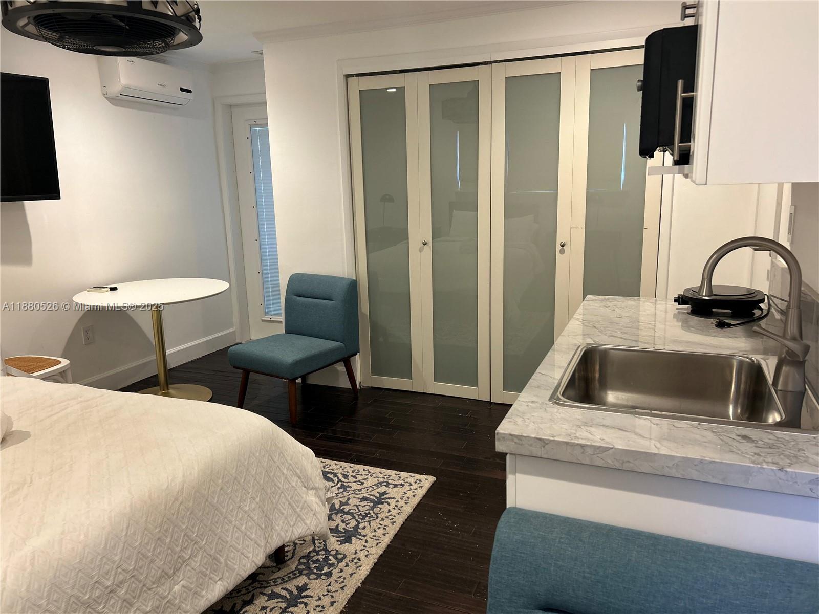 BIRD ROAD ESTATES - Residential Lease