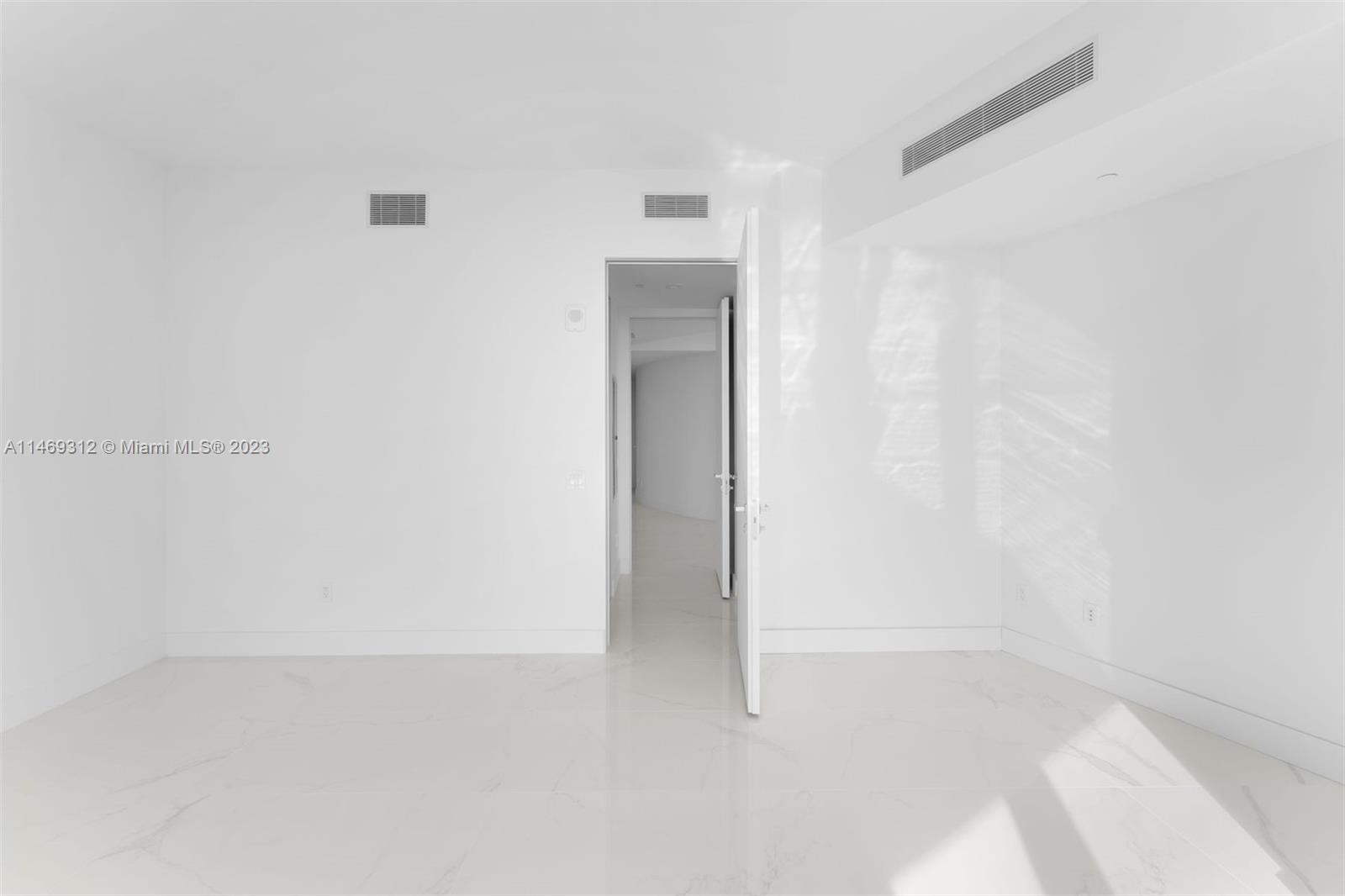 18975 COLLINS CONDO - Residential