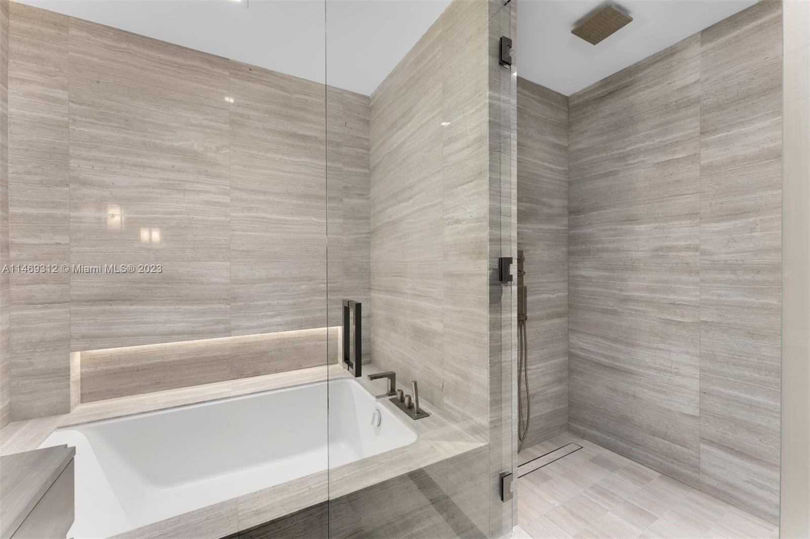 18975 COLLINS CONDO - Residential