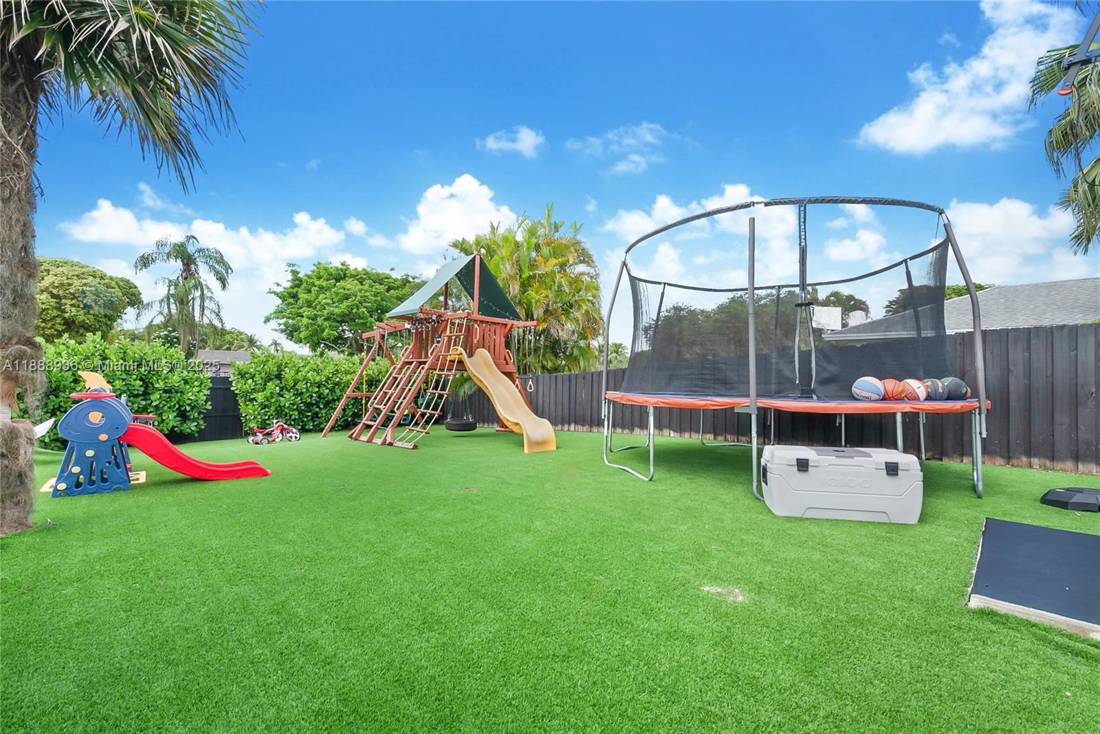 SECTION 21 BEL-AIRE - Residential Lease