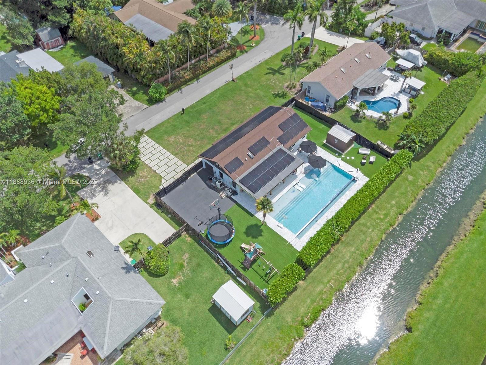 SECTION 21 BEL-AIRE - Residential Lease