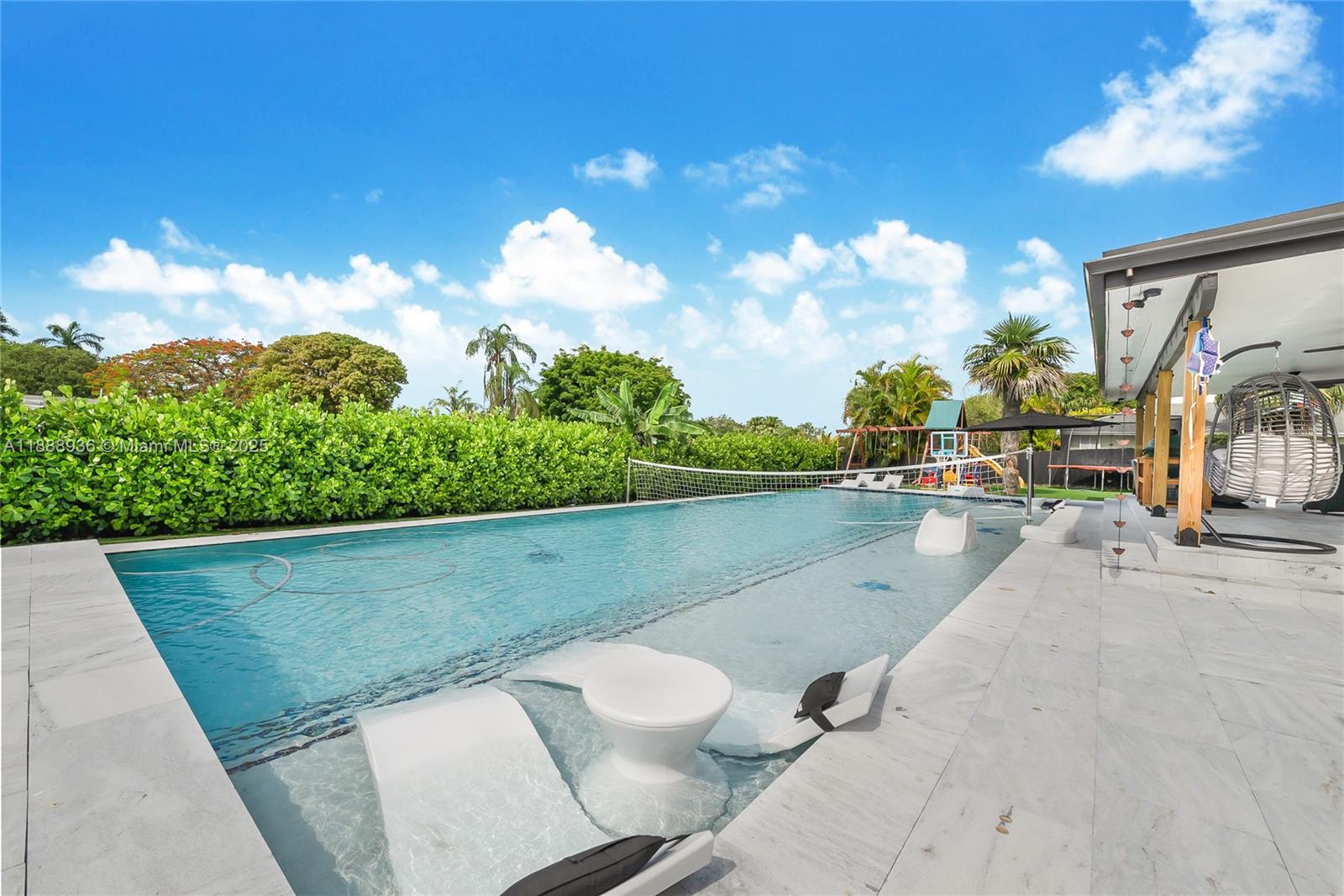 SECTION 21 BEL-AIRE - Residential Lease