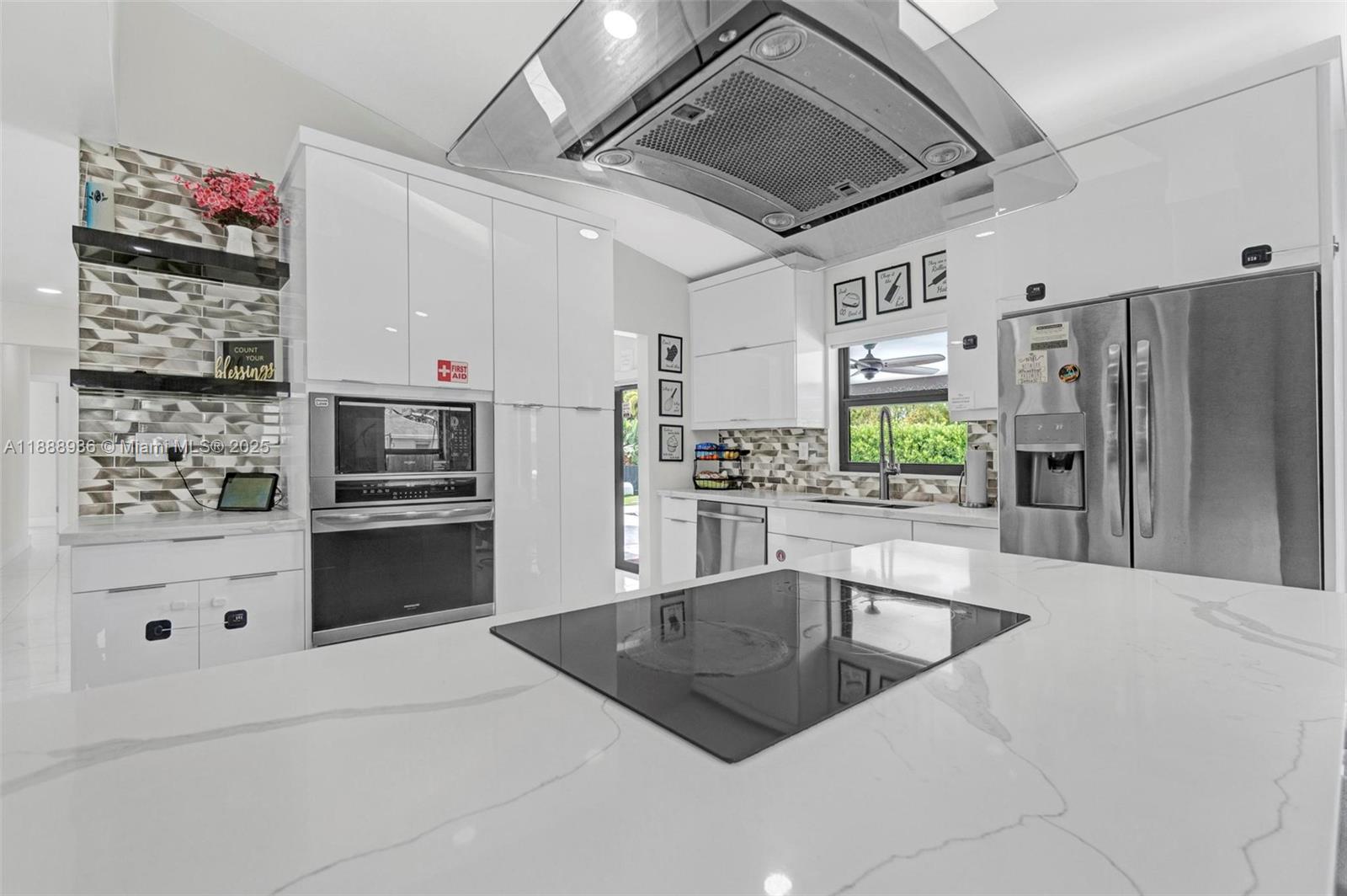 SECTION 21 BEL-AIRE - Residential Lease