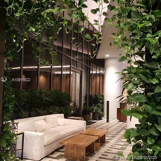 801 SMA RESIDENCES CONDO - Residential Lease