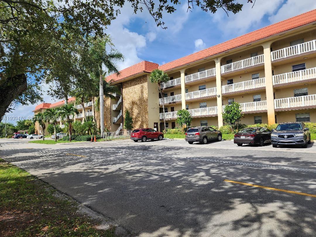 LA SALLE PARK CONDO - Residential Lease