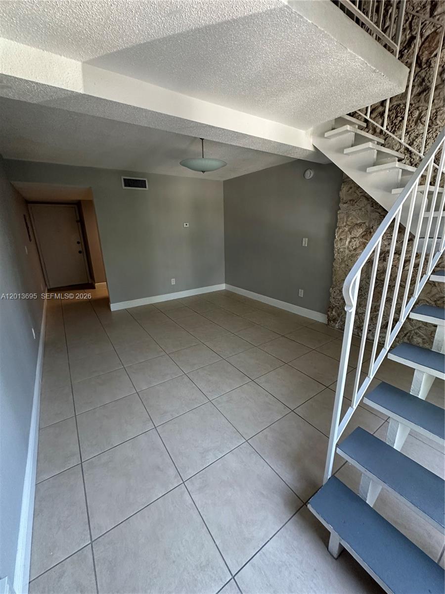C GAB DOUGLAS SEC - Residential Lease