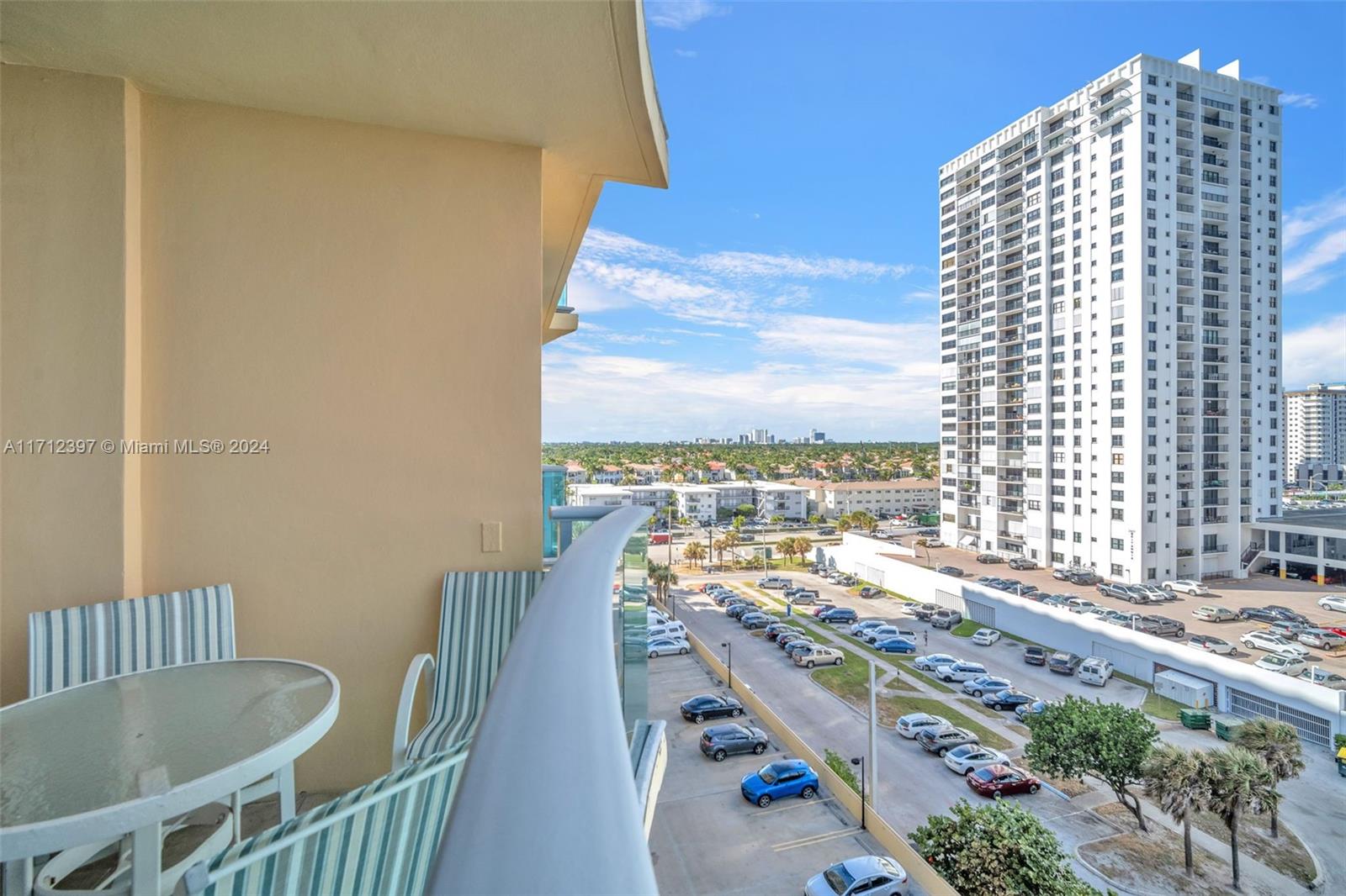 2501 S OCEAN DRIVE 809