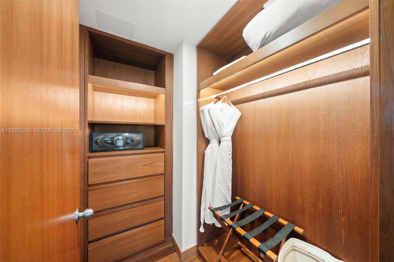 SETAI RESORT & RESIDENCES - Residential