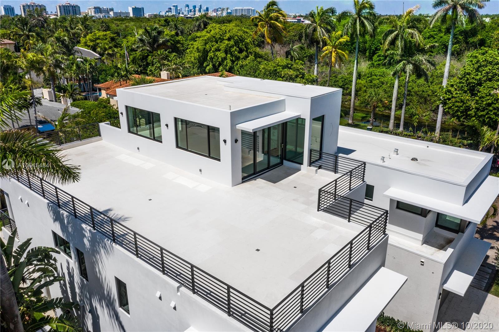 Las Olas By The Sea - Residential
