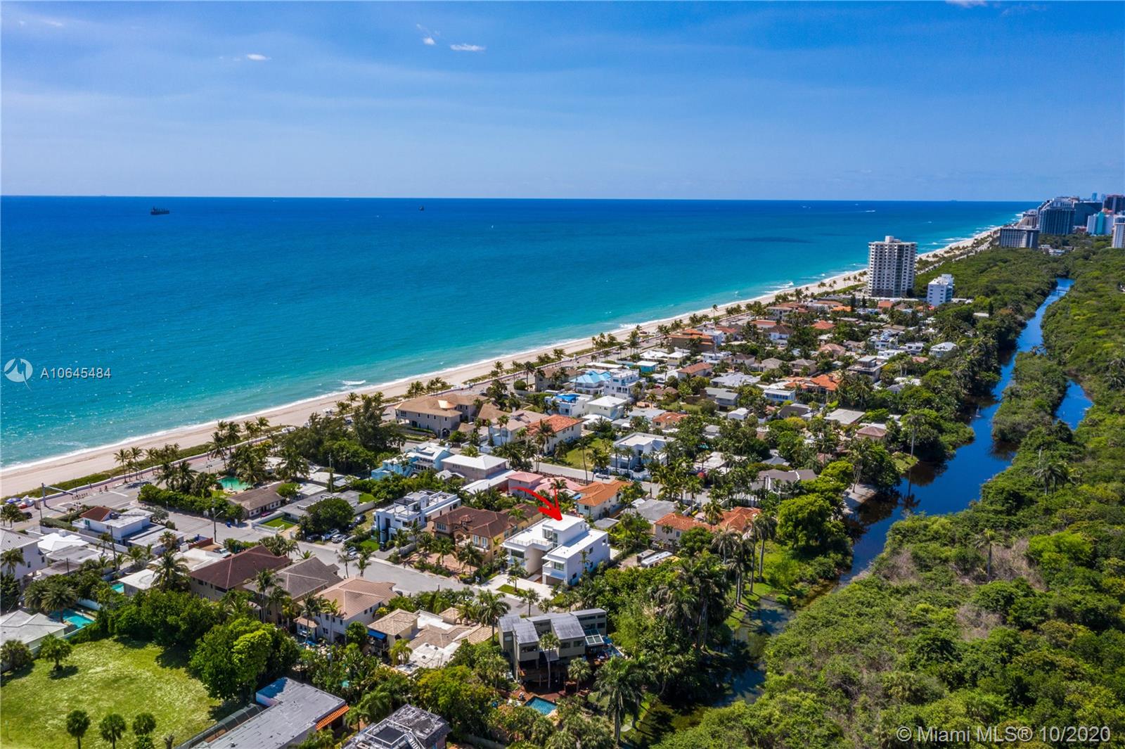 Las Olas By The Sea - Residential