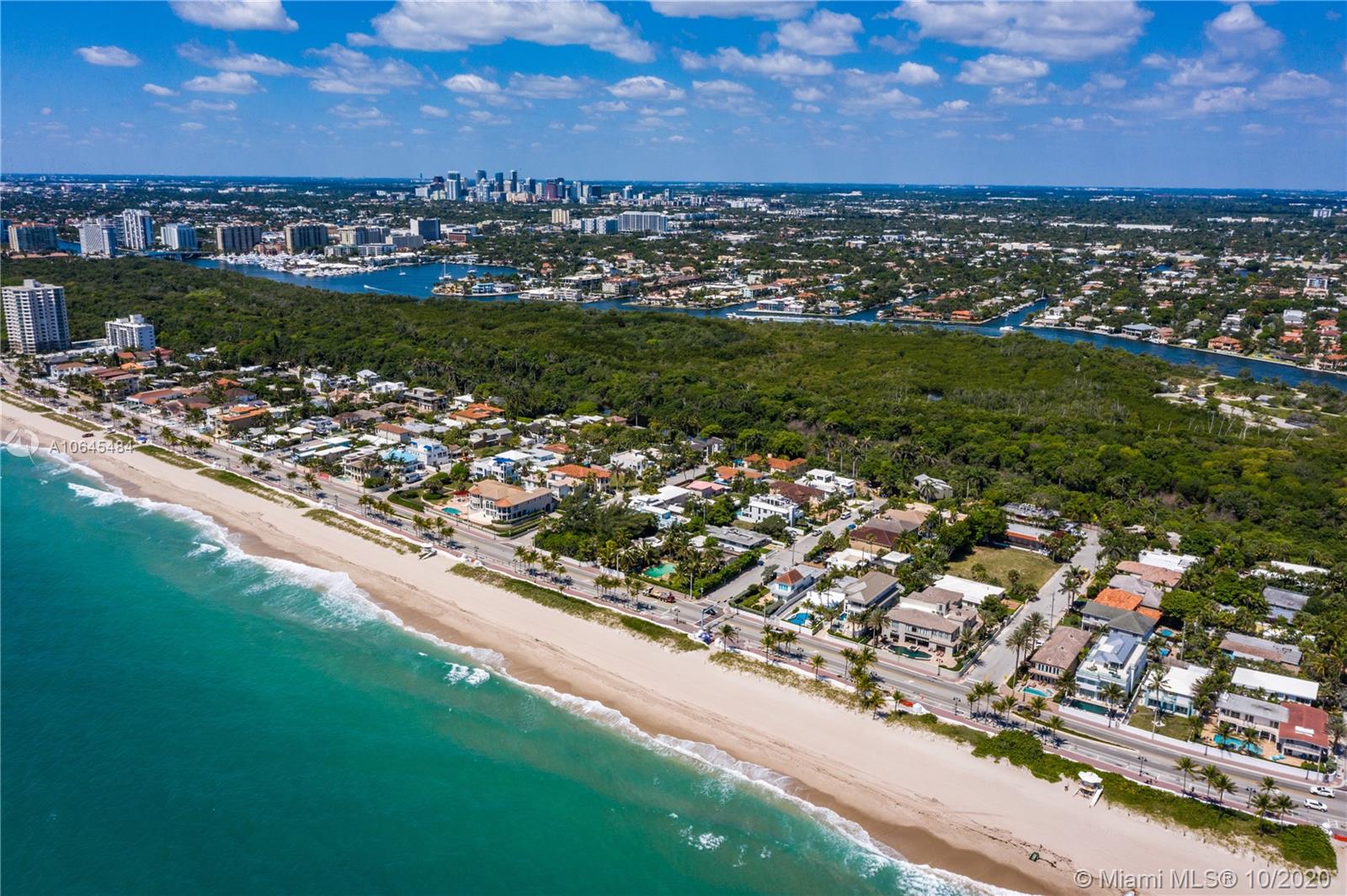Las Olas By The Sea - Residential