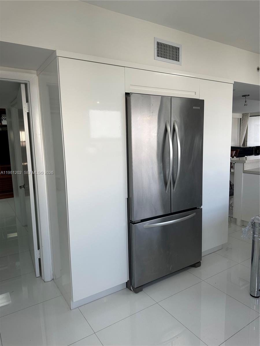 9350 CONDO OF BAY HARBOR - Residential