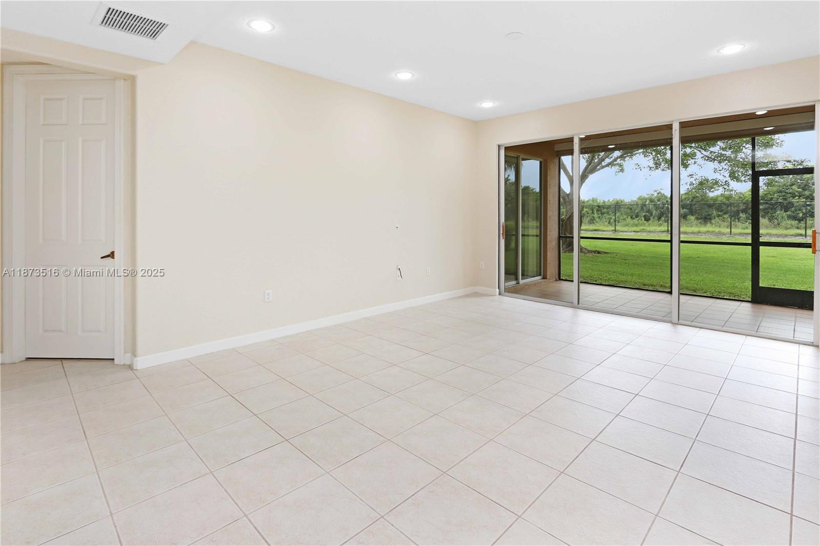 CYPRESS POINTE I AT HERON - Residential Lease