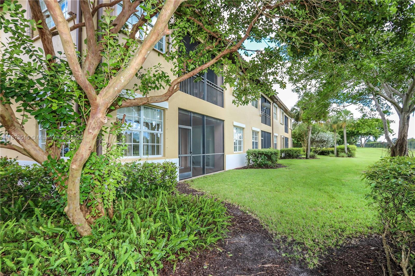 CYPRESS POINTE I AT HERON - Residential Lease