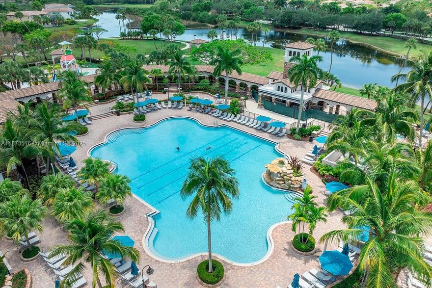 Ground floor 3/2 coach home in Cypress Pointe at Heron Bay. Close to conservation area in sought-after City of Parkland. Brand new appliances and a 1 car garage with 2 extra private parking spaces. Community is a tranquil neighborhood with beautifully landscaped areas including a round-a-bout with fountain, brick paver driveways, mediterranean-style tile roofs, tree lined roadways and medians and a pool. Residents can also enjoy access to all the activities offered at the two clubhouses, the Commons and Plaza del Lago with amenities like fitness center, aerobic studio, sauna and treatment rooms, basketball courts, resort-style heated pool with kids spray park /grill area, indoor racquetball and basketball court, meeting room, party/ballroom with catering kitchen and a tennis shop.Appt Only