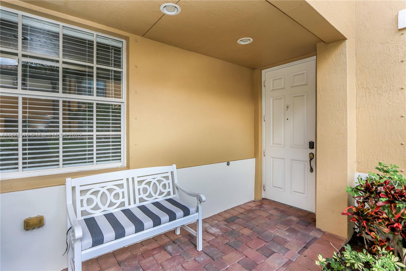 CYPRESS POINTE I AT HERON - Residential Lease