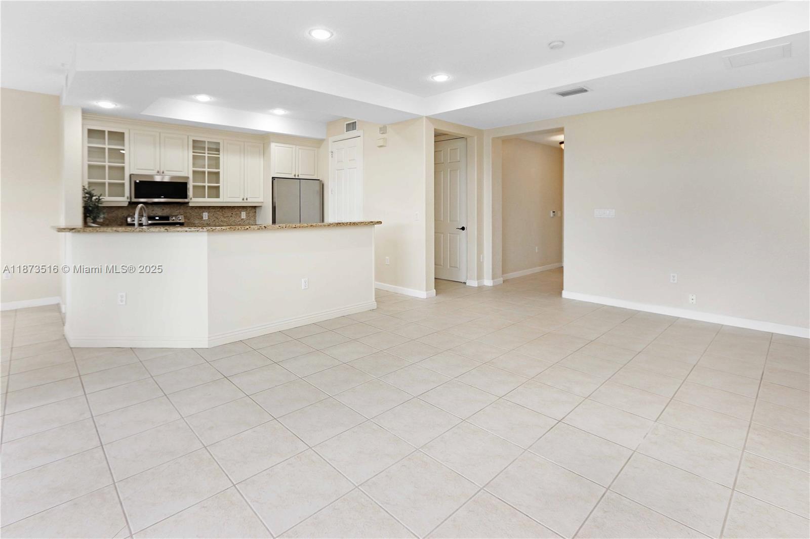 CYPRESS POINTE I AT HERON - Residential Lease