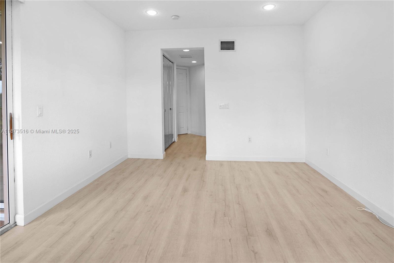 CYPRESS POINTE I AT HERON - Residential Lease