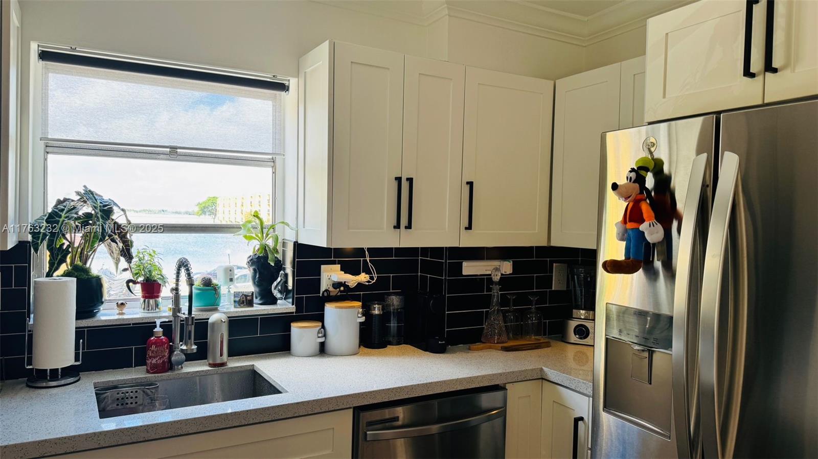 SUNSET VILLAS CONDO - Residential