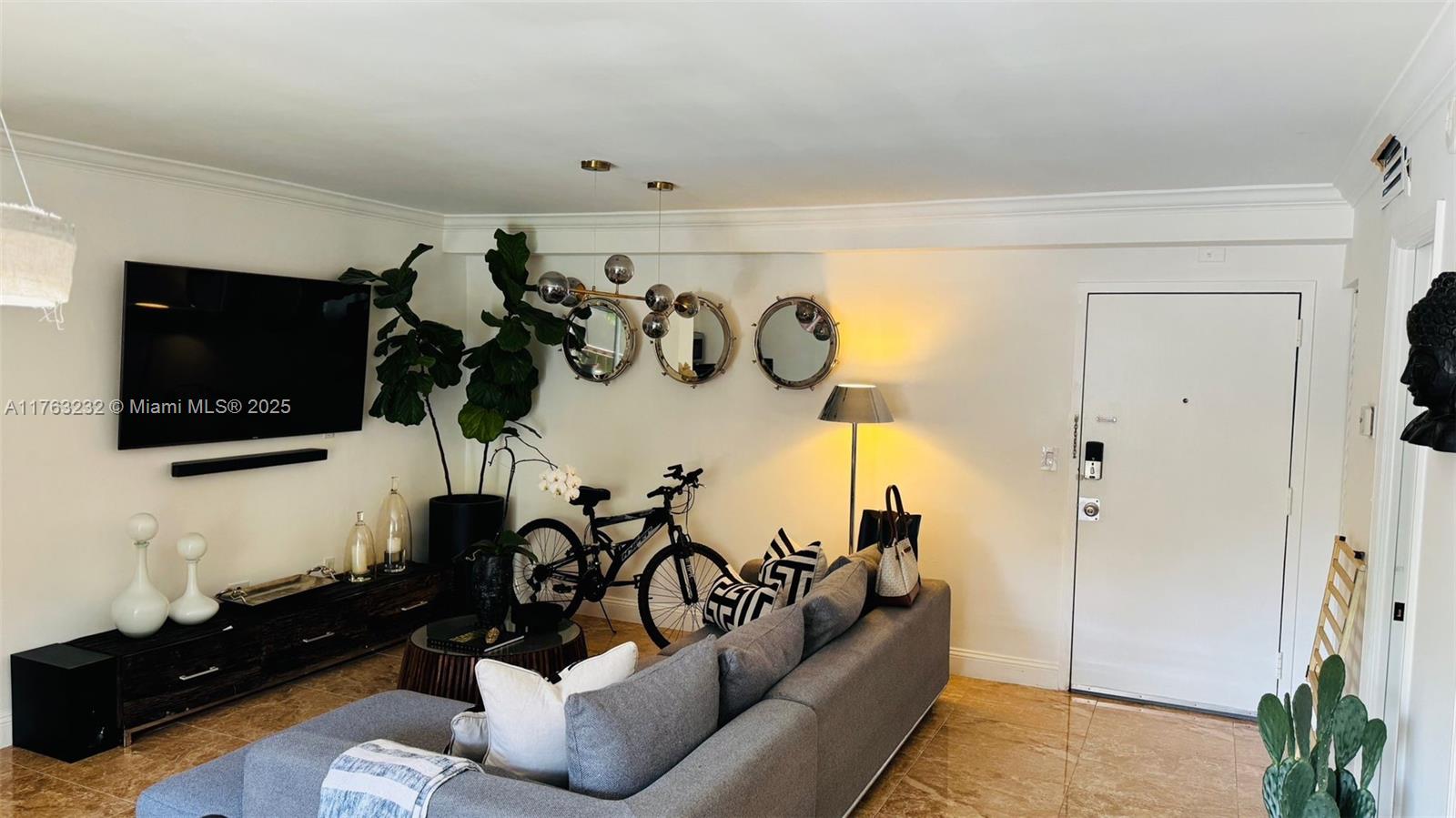 Property for Sale at 4713 Nw 7th St 205-1, Miami, Broward County, Florida - Bedrooms: 1 
Bathrooms: 1  - $250,000