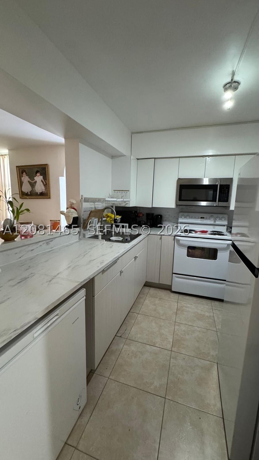 210 172nd St 144
