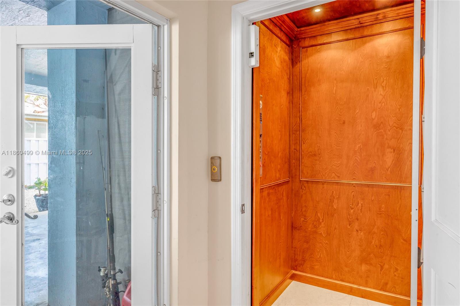 HAMMER POINT PARK - Residential