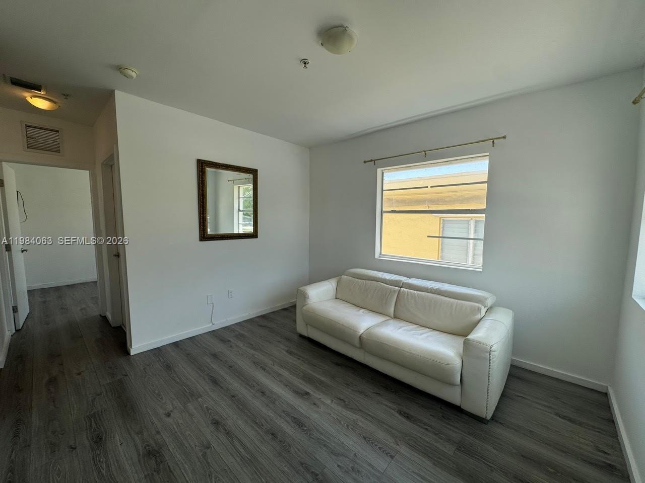 FIRST DECO CONDO - Residential Lease