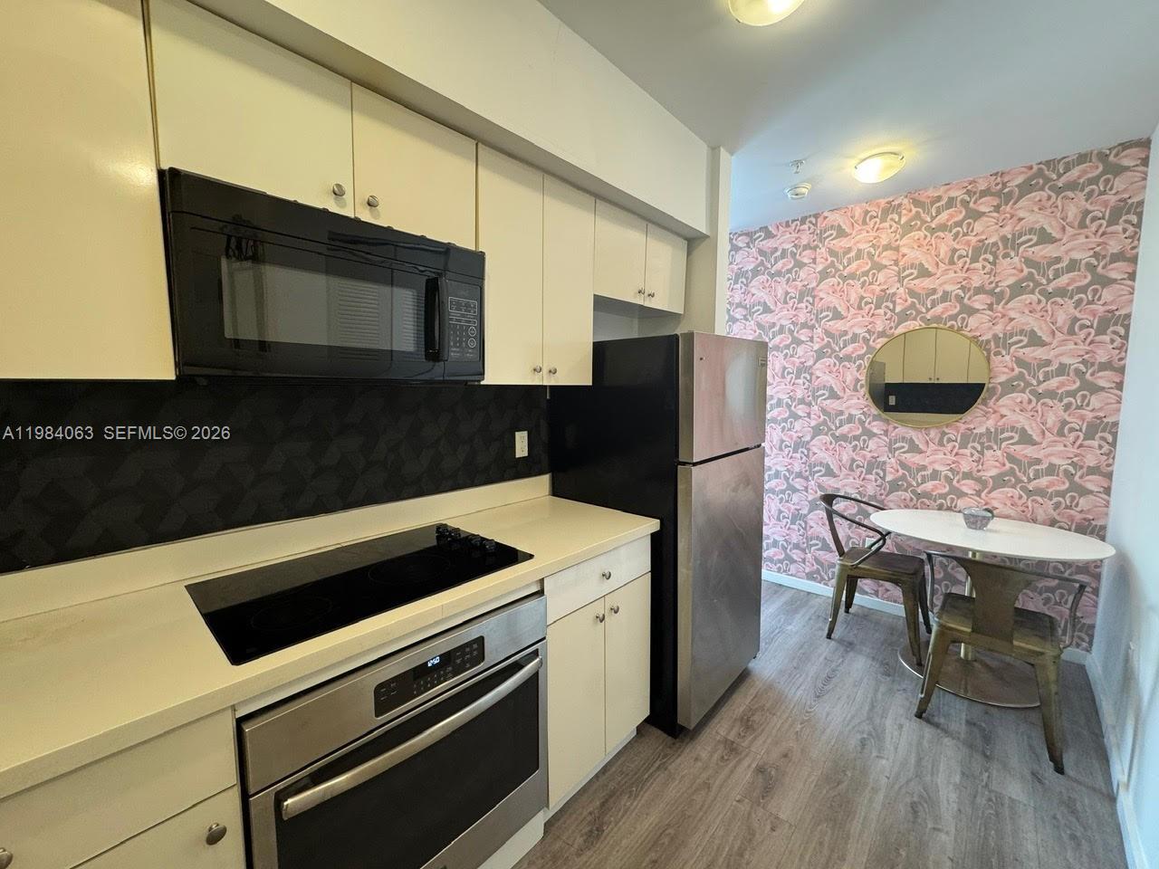 FIRST DECO CONDO - Residential Lease