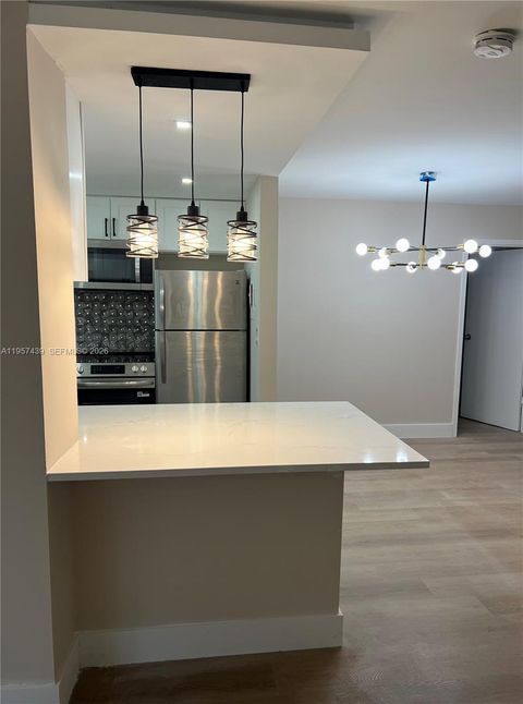 17021 N Bay Rd 124 Sunny Isles Beach FL 33160