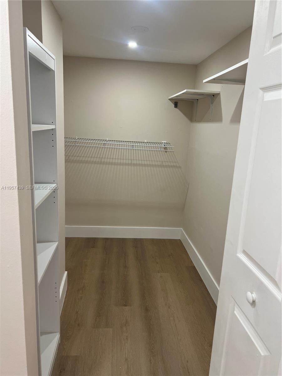 PLAZA OF AMERICAS CONDO P - Residential