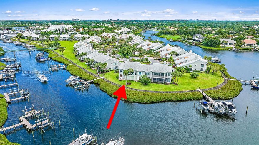 Location Location Location - This renovated unit is conveniently located within walking distance to The Club, World Class Spa, Pickle Ball/Tennis and your own dock. Enjoy all that Admirals Cove has to offer. If you enjoy easy and hassle free living this is the spot for you.