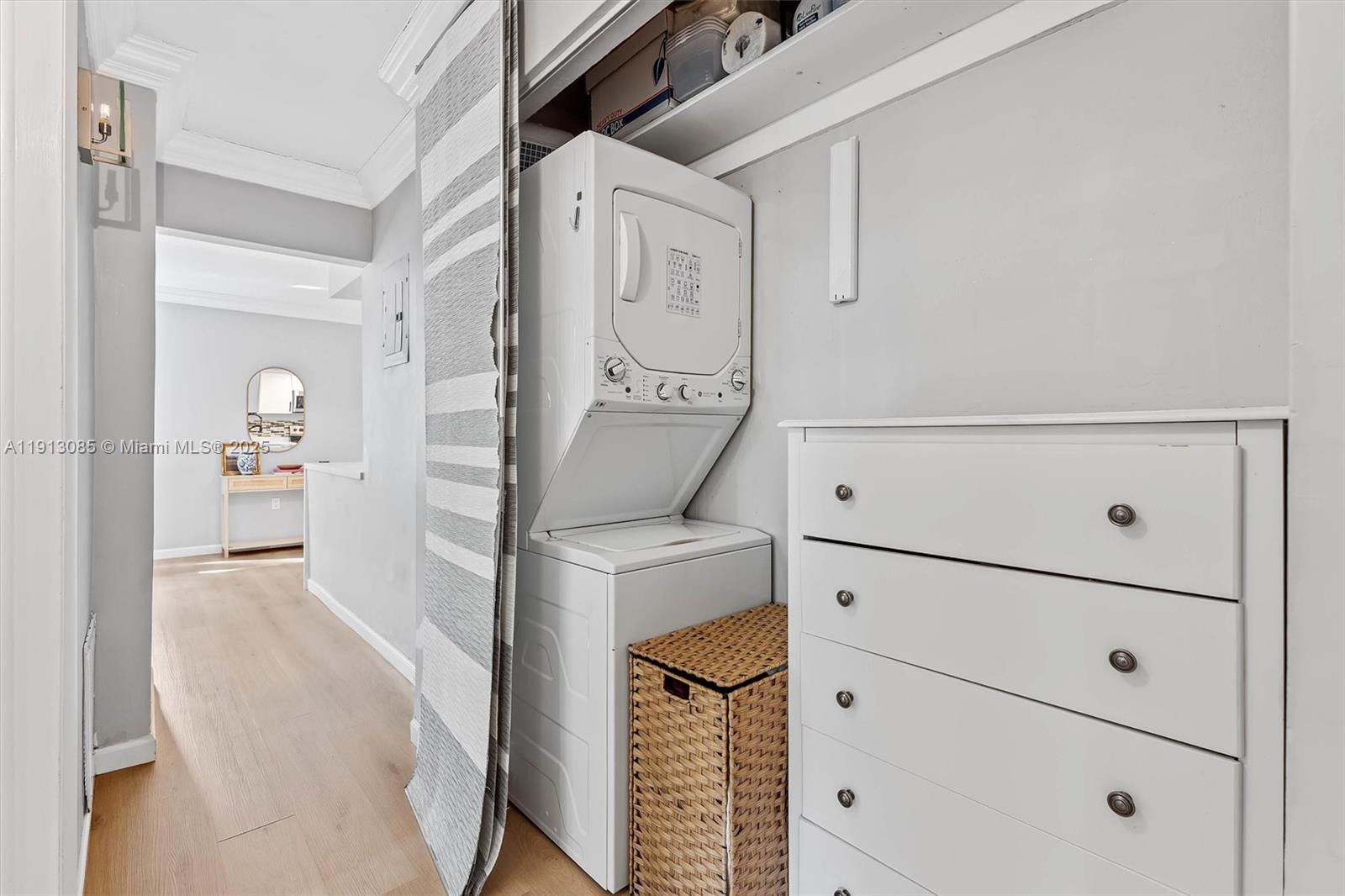 MONTEREY GARDENS OF PINEC - Residential